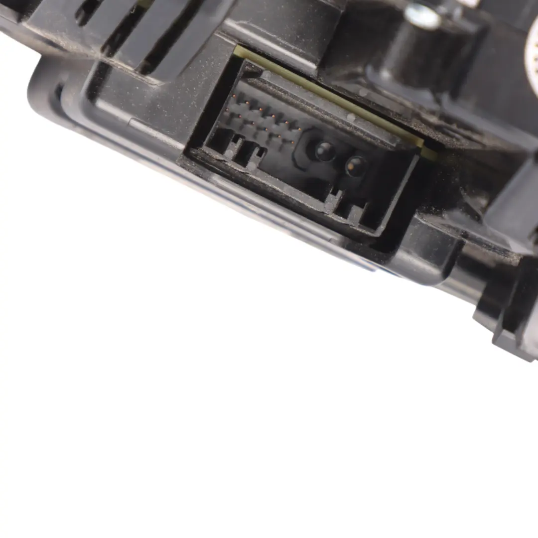 Digital Speedometer BMW F10 F11 Instrument Cluster Automatic Diesel to with Part number 6821074 Digital Speedometer BMW F10 F11 Instrument Cluster Automatic Diesel - SKU 6821074 - Part number 6821074