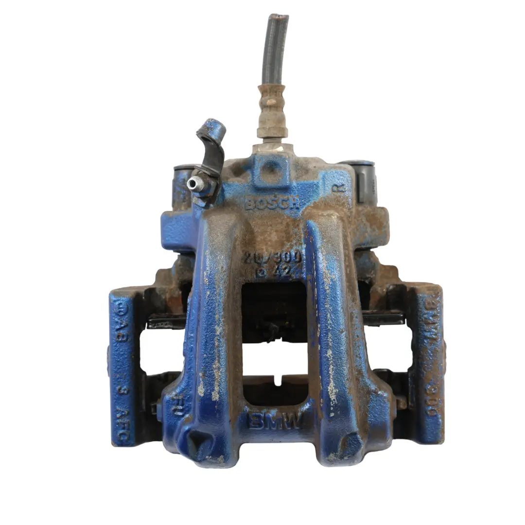 Porta Pinza Freno Trasero Derecho Azul para BMW F20 F21 F30 F31 con número de pieza 6850858 BMW F20 F21 F30 F31 Porta Pinza Freno Trasero Derecho Azul - SKU 6850858-2 - Número de pieza 6850858