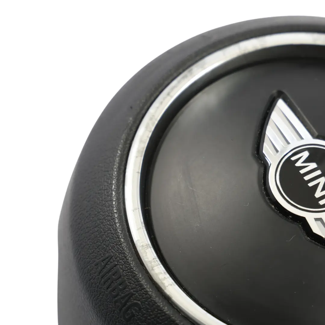 Steering Wheel Driver's Side Air Module to Mini Cooper F54 F55 F56 F57 with Part number 6876517 Mini Cooper F54 F55 F56 F57 Steering Wheel Driver's Side Air Module - SKU 6876517-7 - Part number 6876517