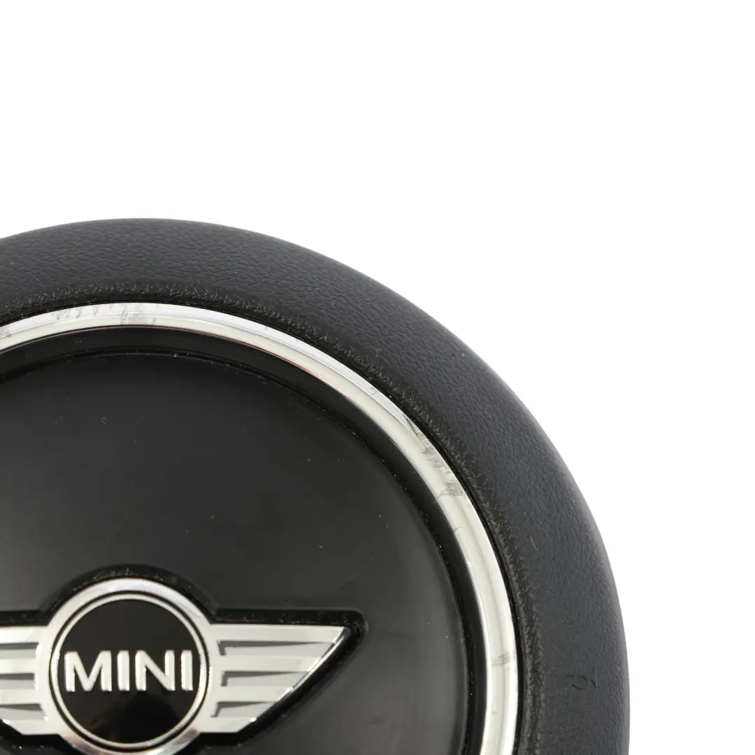 Poduszka Powietrzna Airbag Kierowcy do Mini Cooper F54 F55 F56 F57 o numerze 6876517 Mini Cooper F54 F55 F56 F57 Poduszka Powietrzna Airbag Kierowcy - SKU 6876517-7 - Numer Części 6876517