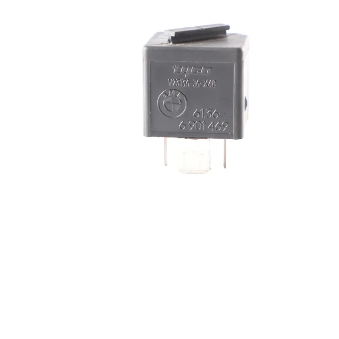 BMW E60 E87 E90 F10 F30 Rele Cambiador Hacer Contacto Negro - SKU 6901469 - Número de pieza 6901469