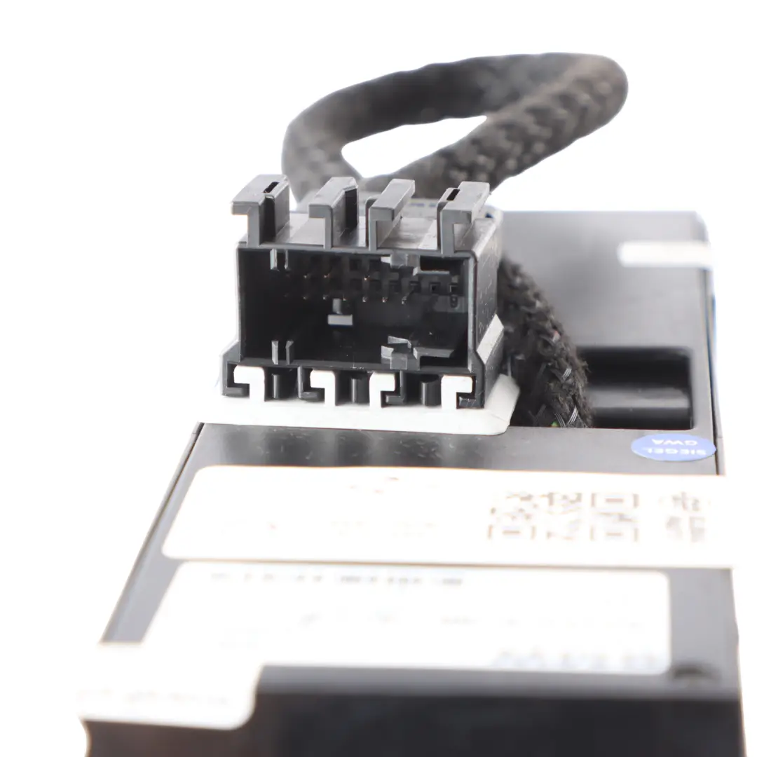 Tandem Car Telephone Eject Box Port Phone Storage to BMW E66 with Part number 6907379 BMW E66 Tandem Car Telephone Eject Box Port Phone Storage - SKU 6907379 - Part number 6907379