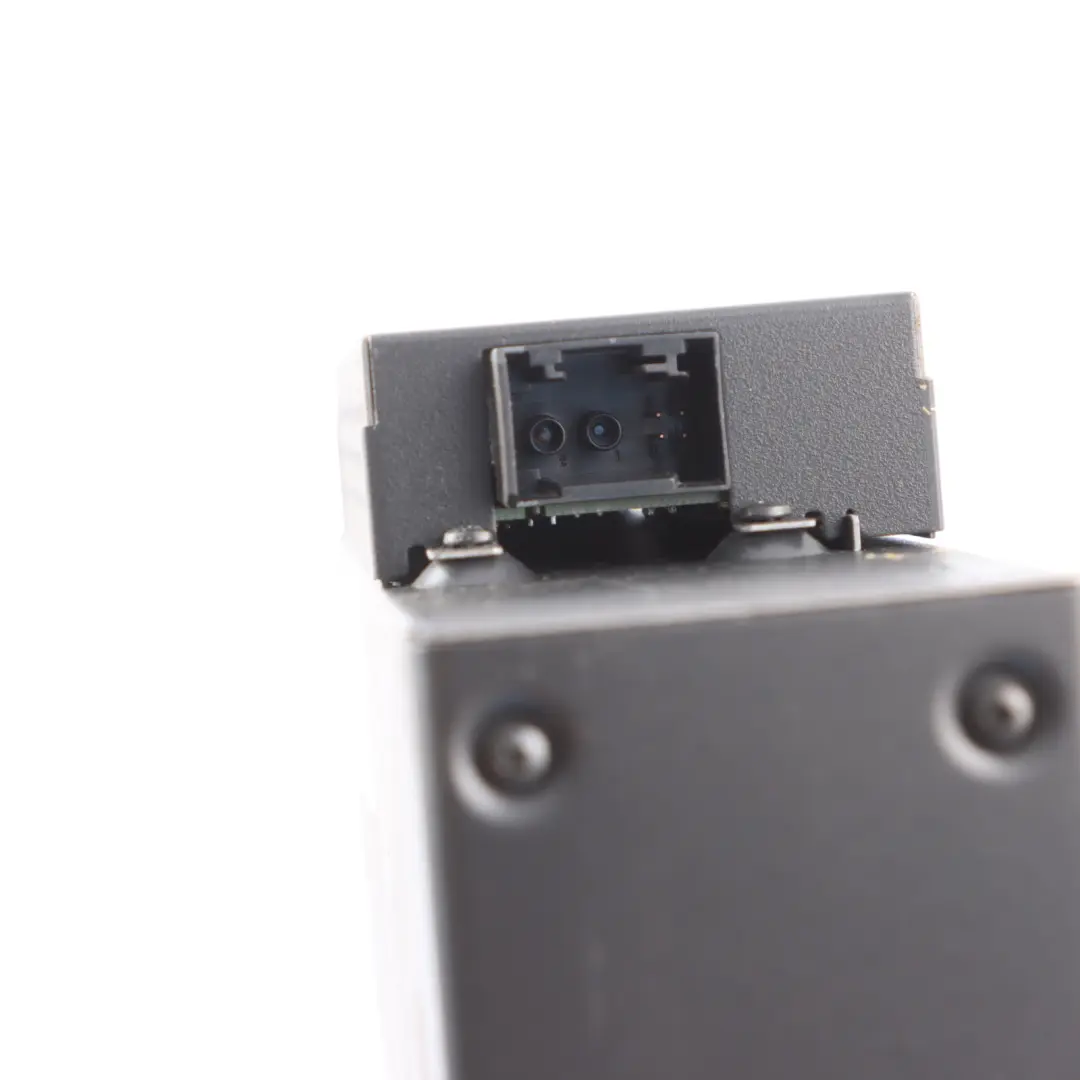 Changer BMW E81 E87 E90 E91 E92 6-disc Without Magazine to CD with Part number 6964602 CD Changer BMW E81 E87 E90 E91 E92 6-disc Without Magazine - SKU 6964602-1 - Part number 6964602