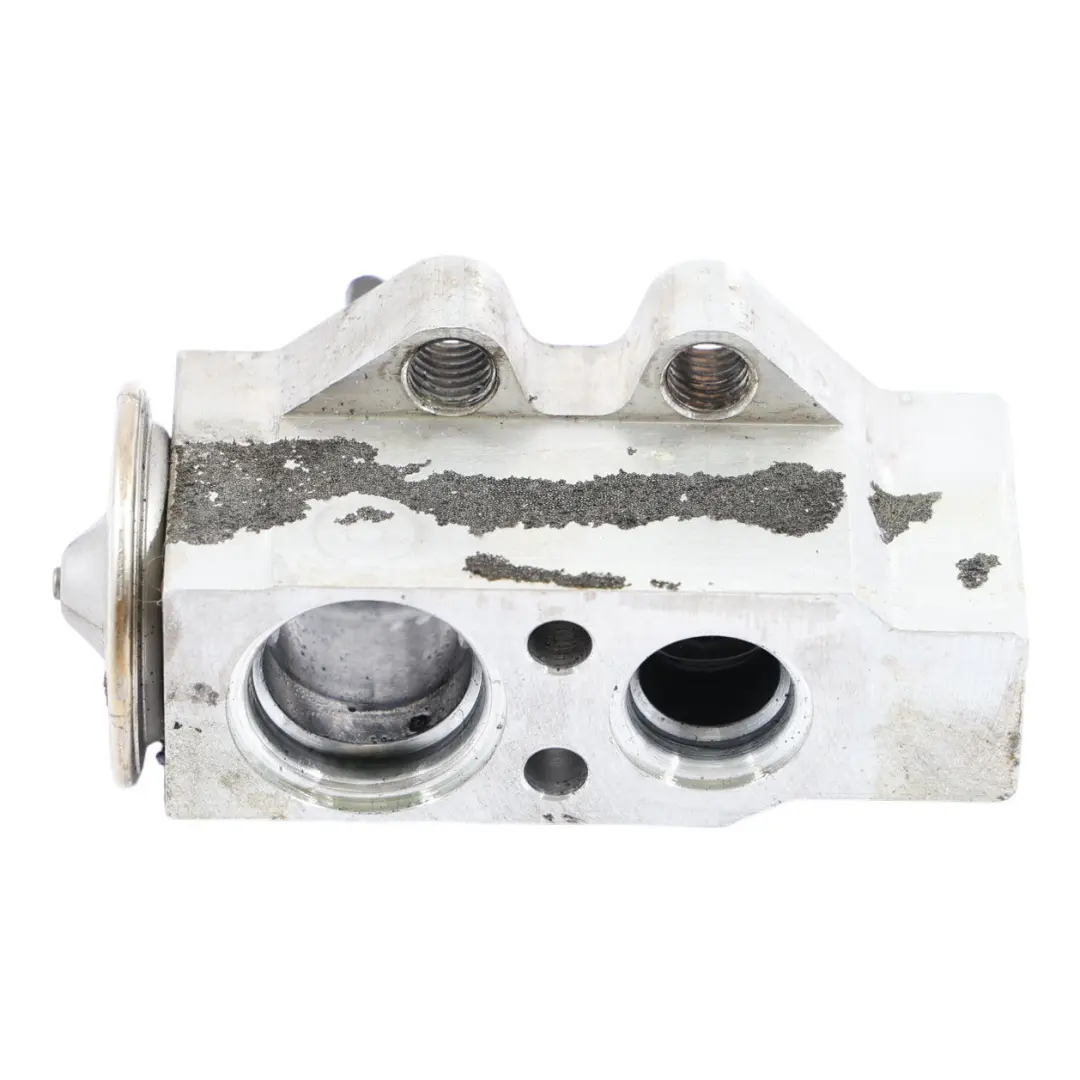 A/C Valvola Di Espansione Aria Condizionata per Audi A1 8X 1.4 TFSI con numero di parte 6C0820679 Audi A1 8X 1.4 TFSI A/C Valvola Di Espansione Aria Condizionata - SKU 6C0820679 - Numero di parte 6C0820679