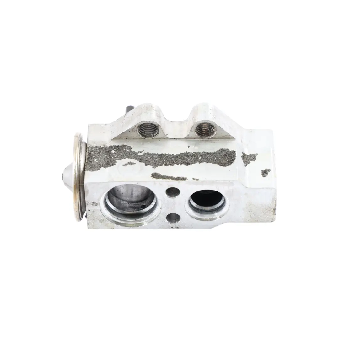A/C Valvola Di Espansione Aria Condizionata per Audi A1 8X 1.4 TFSI con numero di parte 6C0820679 Audi A1 8X 1.4 TFSI A/C Valvola Di Espansione Aria Condizionata - SKU 6C0820679 - Numero di parte 6C0820679