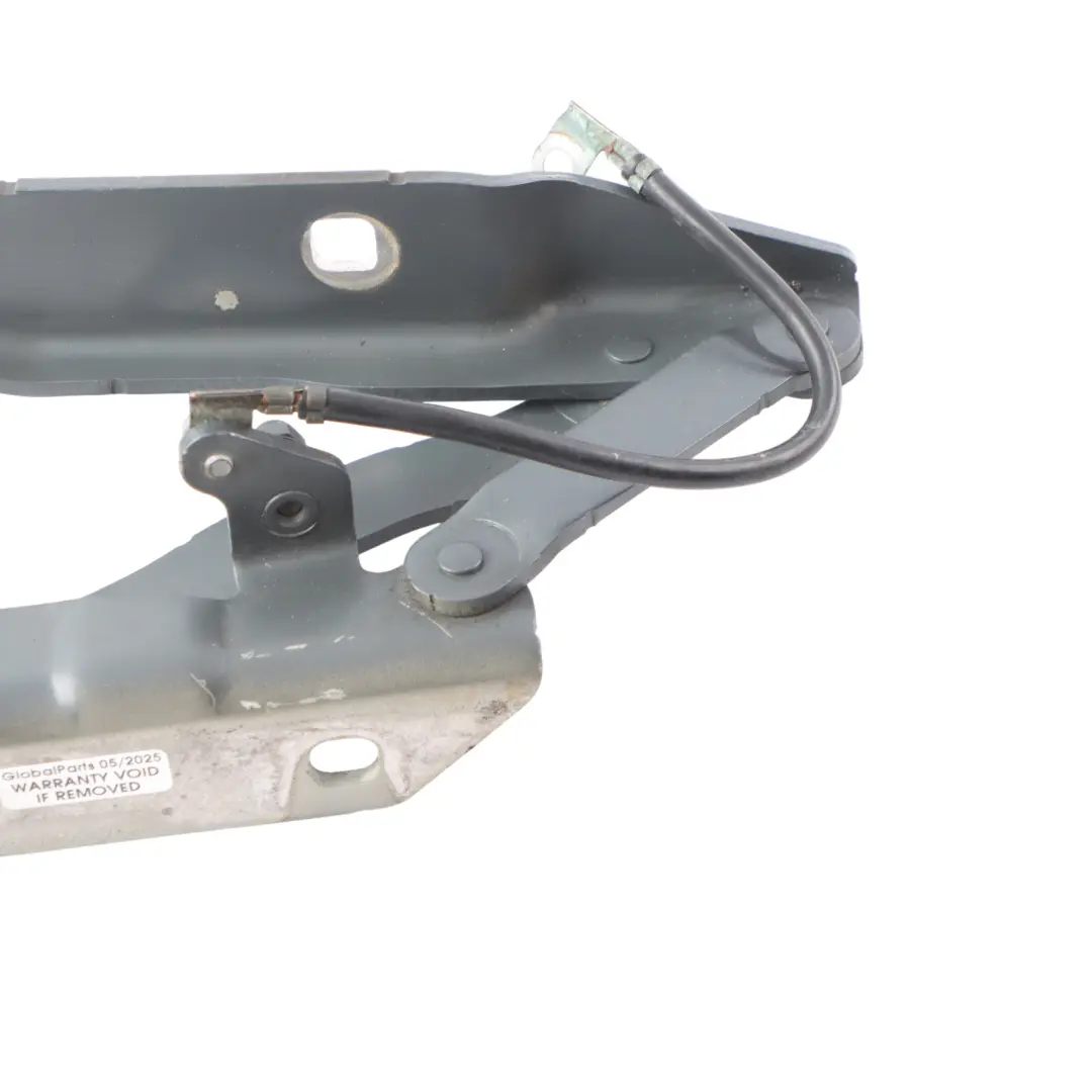 Hood Hinge Right BMW E60 E61 Engine O/S Platingrau Metallic - A68 to with Part number 7120276 Hood Hinge Right BMW E60 E61 Engine O/S Platingrau Metallic - A68 - SKU 7120276-PG - Part number 7120276