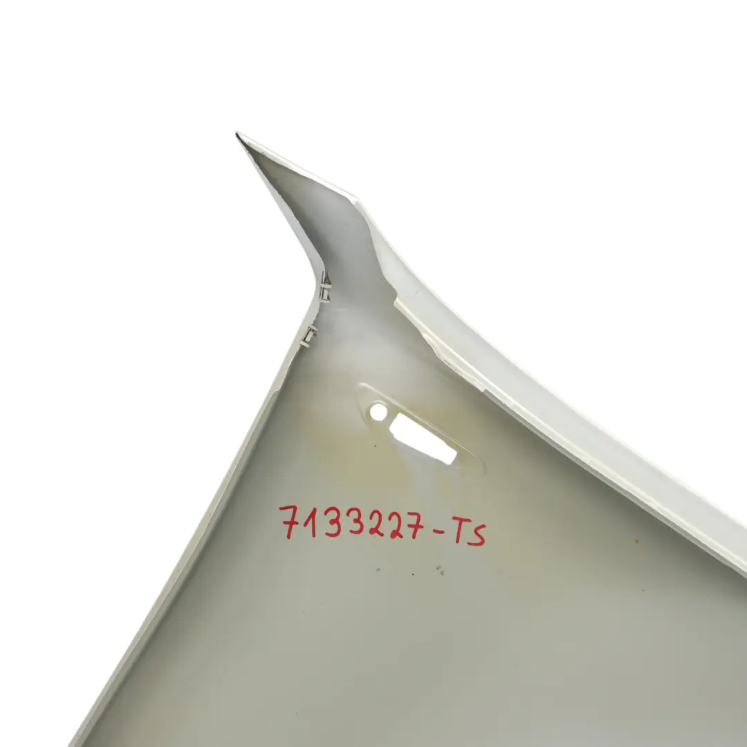 Seitenverkleidung BMW E81 E87 Kotflügel Vorne Links Titansilber Silber - 354 für mit Teilenummer 7133227 Seitenverkleidung BMW E81 E87 Kotflügel Vorne Links Titansilber Silber - 354 - SKU 7133227-TS - Teilenummer 7133227