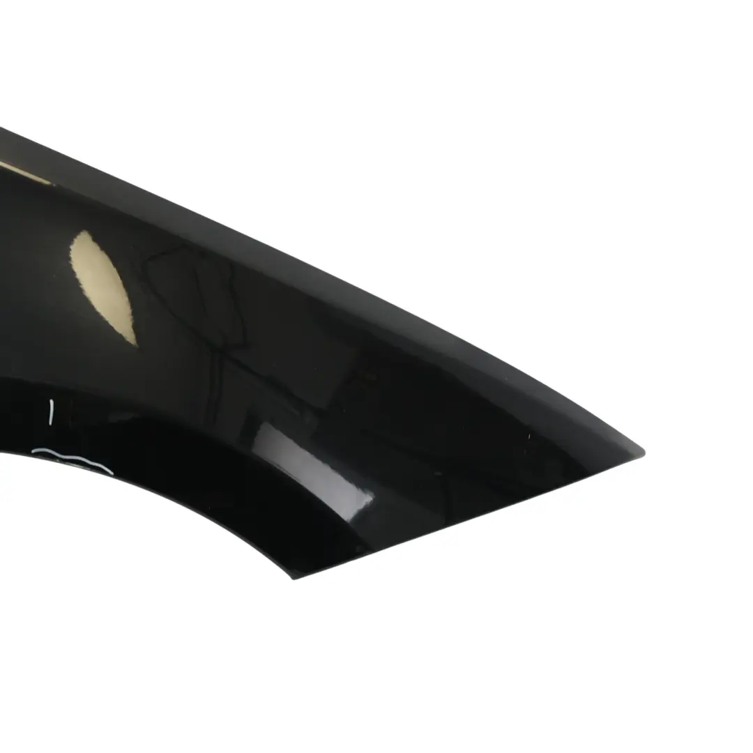 BMW E81 E87 Panel Lateral Guardabarros Ala Delantera Derecha Zafiro Negro 475 - SKU 7133228-BS1 - Número de pieza 7133228