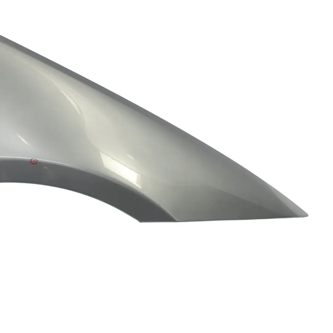 Panneau latéral Aile avant droite Spacegrau Space Grey - A52 pour BMW E90 E91 à propos du numéro de pièce 7135680 BMW E90 E91 Panneau latéral Aile avant droite Spacegrau Space Grey - A52 - SKU 7135680-SCG - Numéro de pièce 7135680