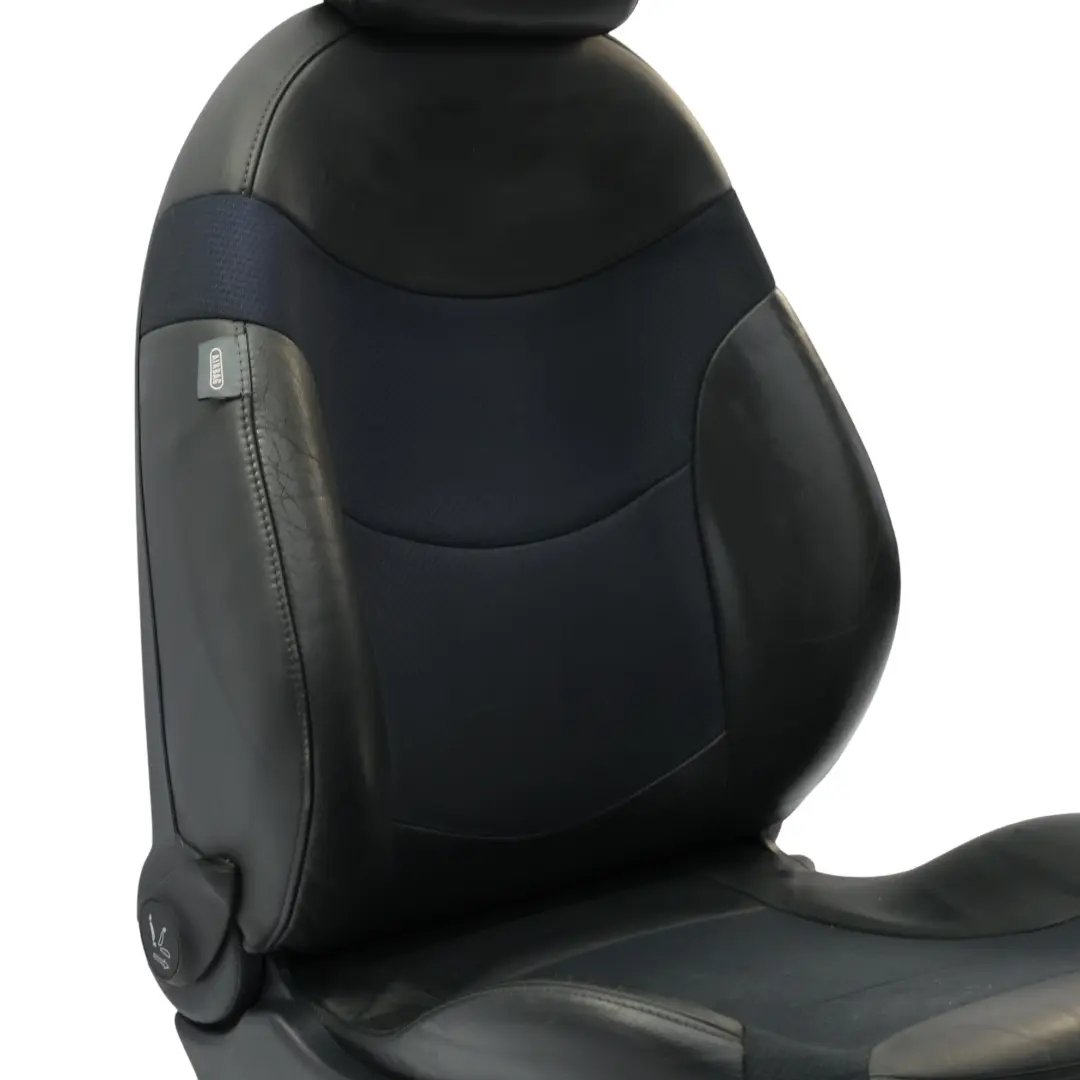 Siege Avant Droit Demi Cuir Molette Panther Black Noir pour Mini R50 Sport à propos du numéro de pièce 7136392 Mini R50 Sport Siege Avant Droit Demi Cuir Molette Panther Black Noir - SKU 7136392-1 - Numéro de pièce 7136392