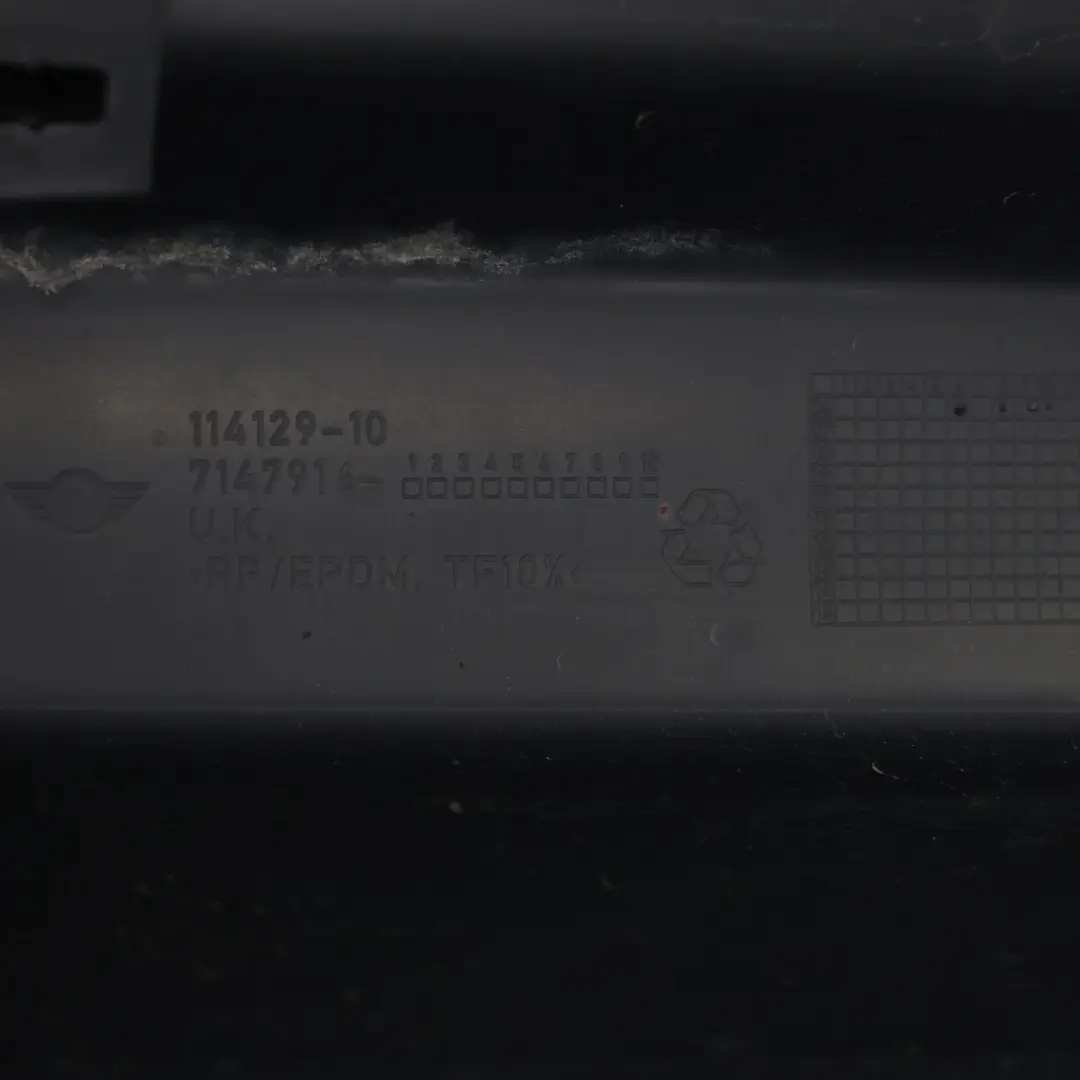 Tapa De umbral De puerta derecha Faldon lateral para Mini 9 R56 R57 R58 con número de pieza 7147916 Mini 9 R56 R57 R58 Tapa De umbral De puerta derecha Faldon lateral - SKU 7147916-9 - Número de pieza 7147916