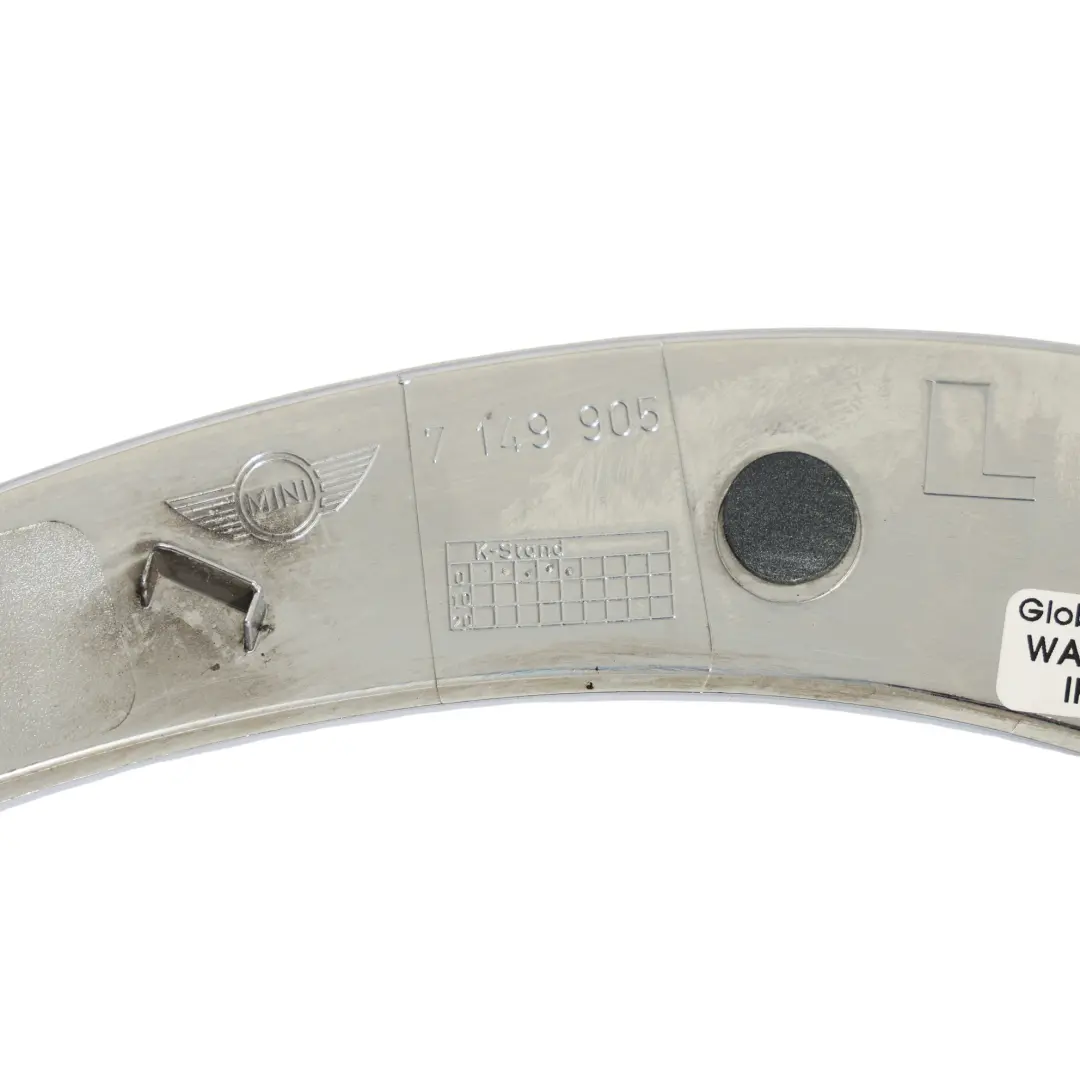 Cubre Anillo Faro Delantero Izquierda Derecha Set Cromo para Mini R56 R57 con número de pieza 7149905 Mini R56 R57 Cubre Anillo Faro Delantero Izquierda Derecha Set Cromo - SKU 7149905-4 - Número de pieza 7149905