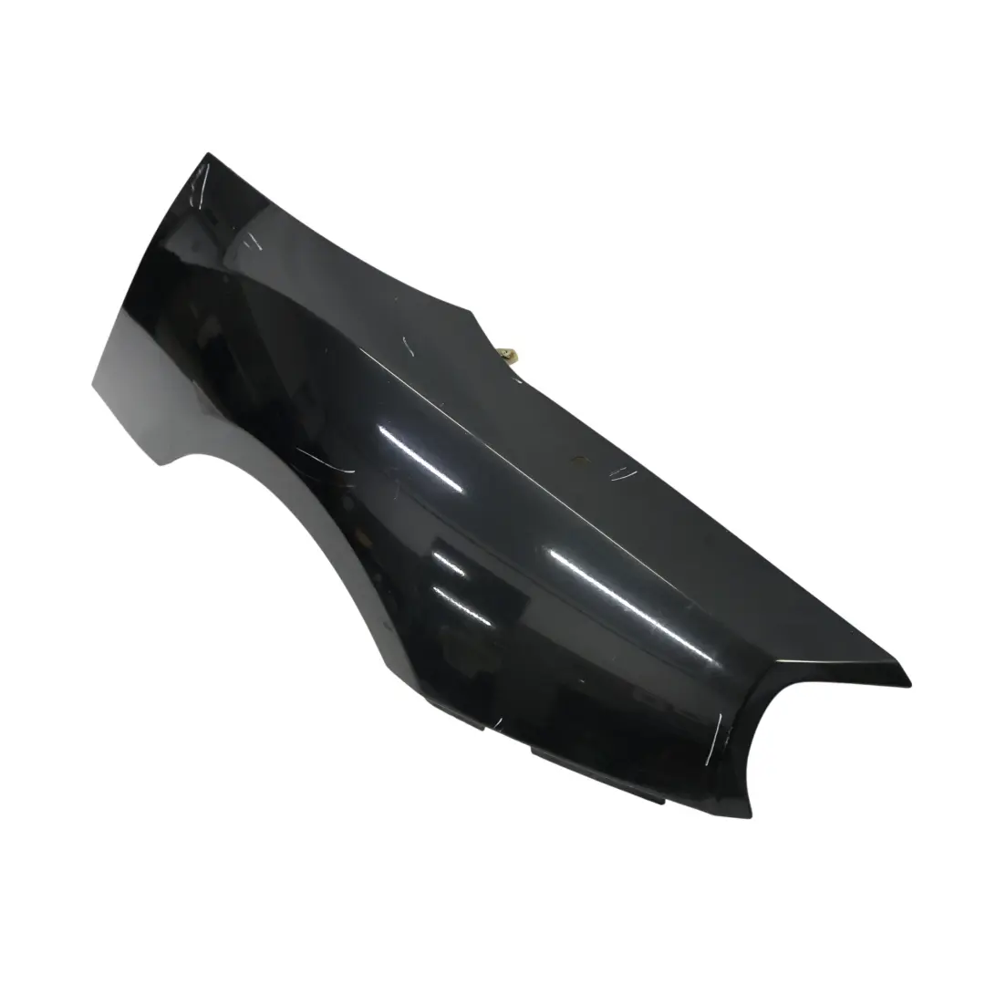 Pannello Laterale Posteriore Sinistro Parafango Black Sapphire - 475 per BMW Z4 E85 con numero di parte 7151639 BMW Z4 E85 Pannello Laterale Posteriore Sinistro Parafango Black Sapphire - 475 - SKU 7151639-BS - Numero di parte 7151639