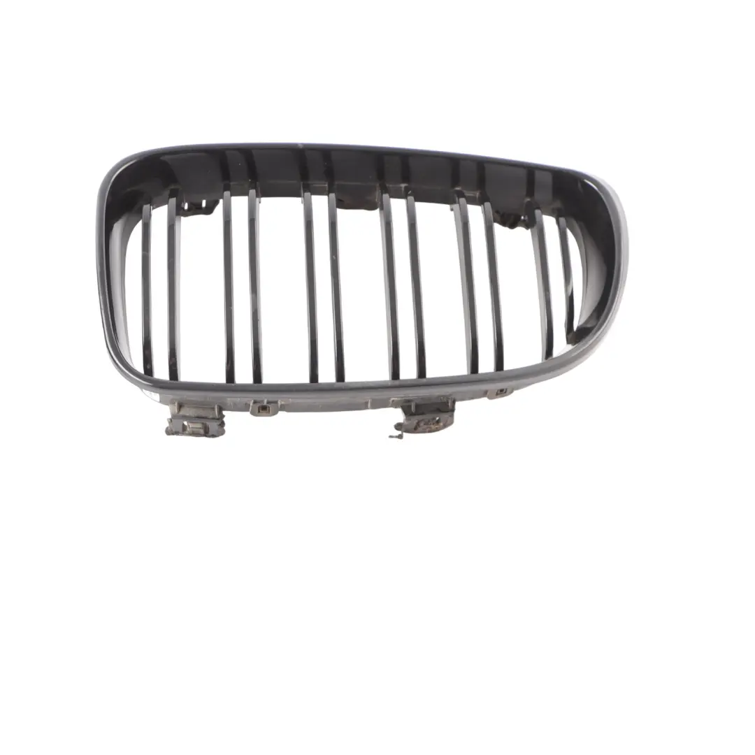 Grille Chrome Frame Left Right N/O/S Set 7166439 to BMW E81 E82 E87 LCI E88 with Part number 7166440 BMW E81 E82 E87 LCI E88 Grille Chrome Frame Left Right N/O/S Set 7166439 - SKU 7166440-1 - Part number 7166440