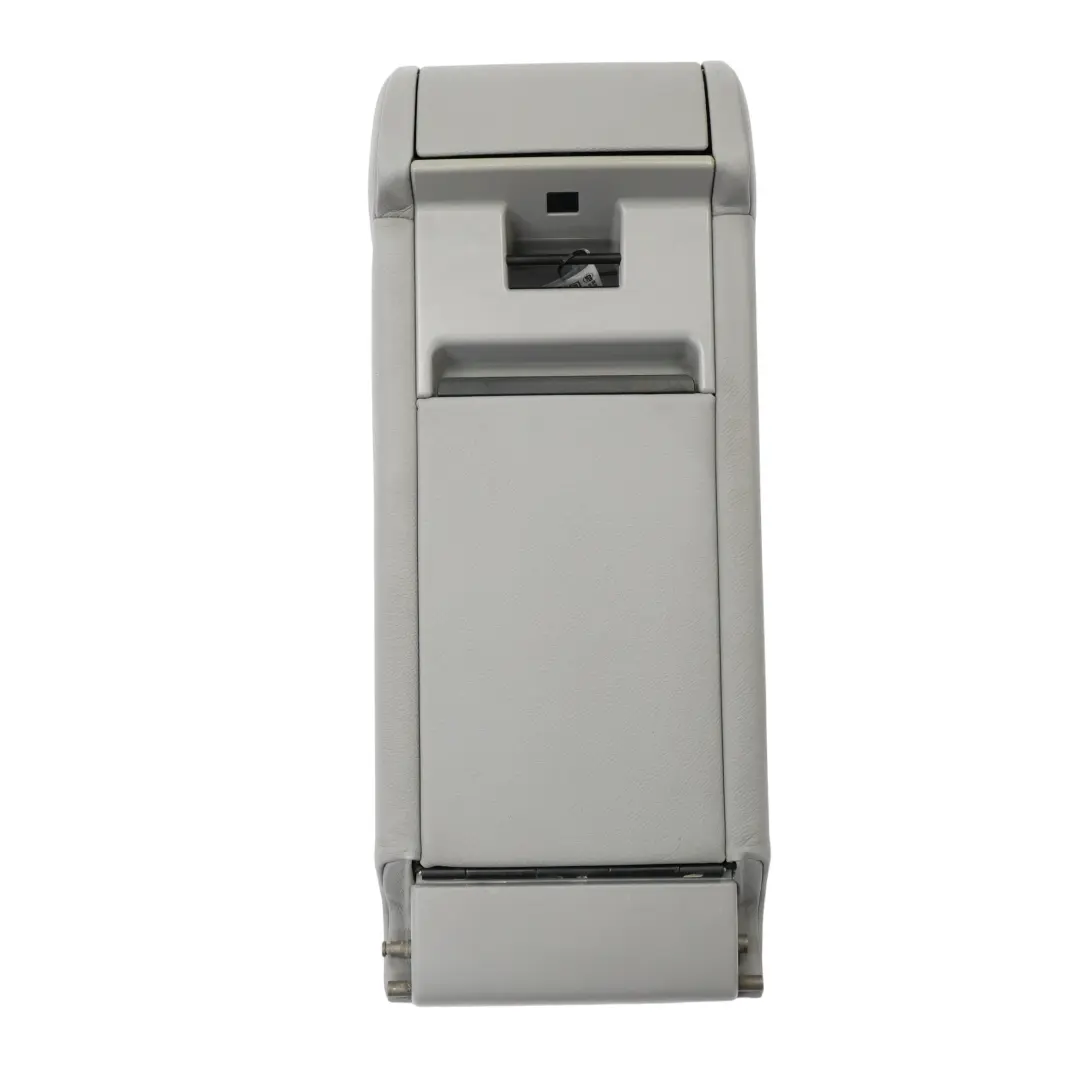 Sedile Posteriore Schienale Bracciolo Mensola Portabicchieri Grigio per BMW X5 E70 con numero di parte 7171148 BMW X5 E70 Sedile Posteriore Schienale Bracciolo Mensola Portabicchieri Grigio - SKU 7171148 - Numero di parte 7171148