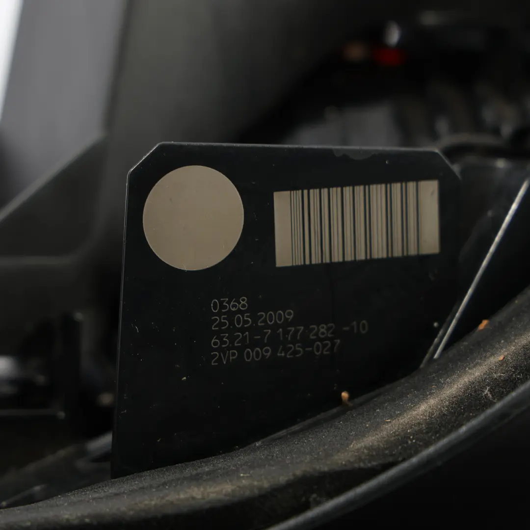 BMW E60 LCI Sedan Lampa Prawy Tył Tylna W Błotnik - SKU 7177282-4 - Numer Części 7177282