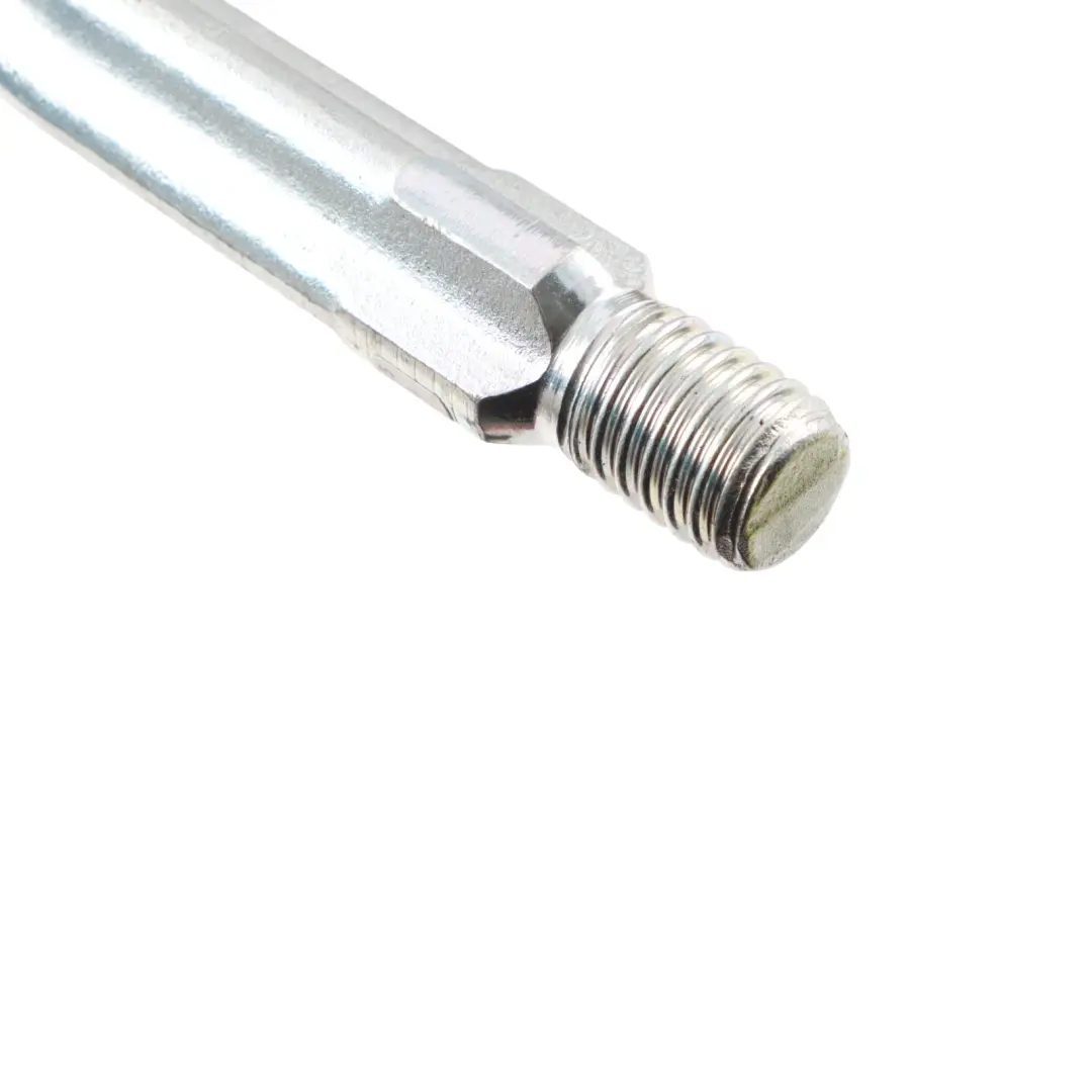 Gancio di traino cerniera occhio di traino per BMW F01 F10 F11 F20 F21 F30 F31 F32 con numero di parte 7184971 BMW F01 F10 F11 F20 F21 F30 F31 F32 Gancio di traino cerniera occhio di traino - SKU 7184971-1 - Numero di parte 7184971