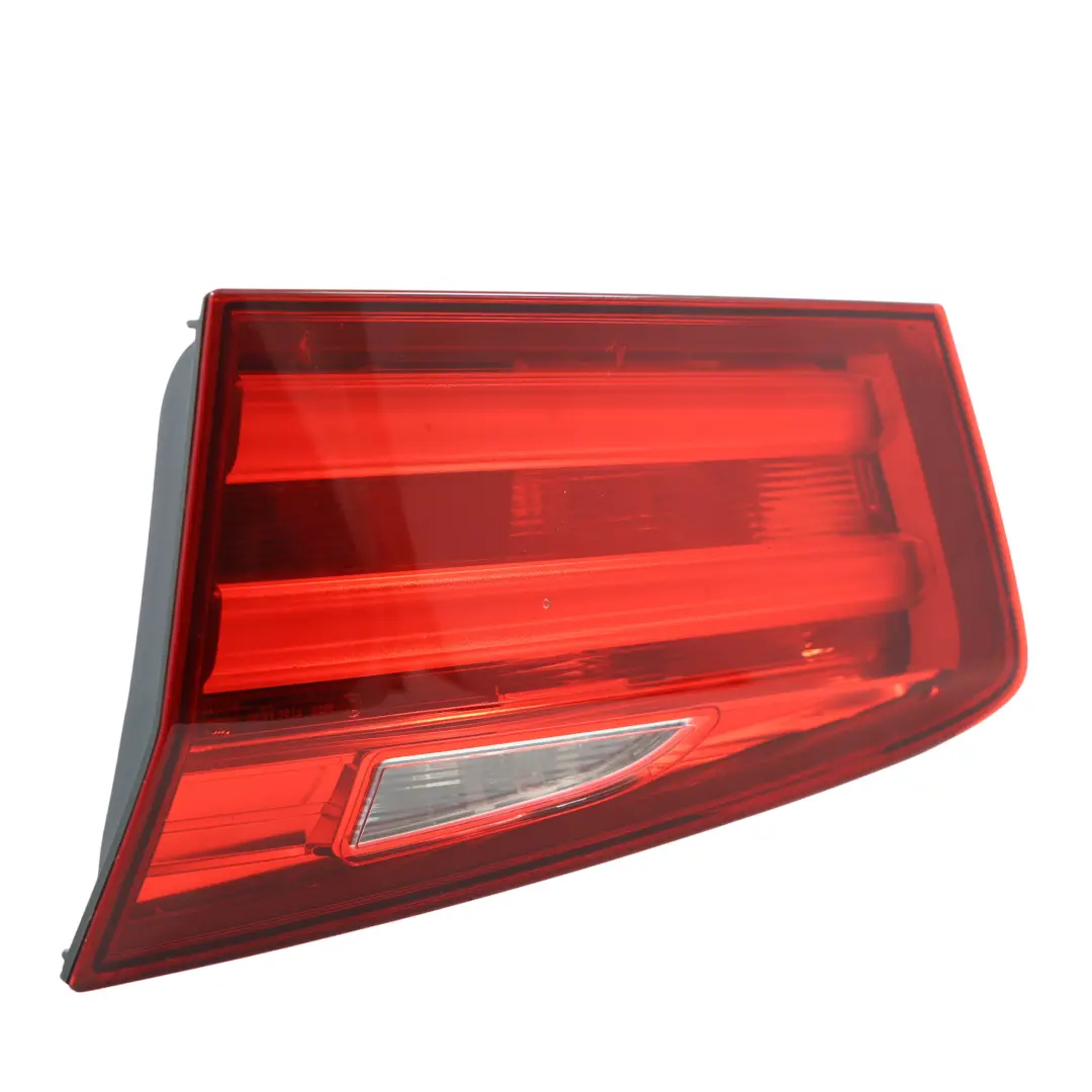 Luz Trasera Derecha En Tapa Maletero Maletero Portón Trasero para BMW F11 con número de pieza 7203228 BMW F11 Luz Trasera Derecha En Tapa Maletero Maletero Portón Trasero - SKU 7203228-1 - Número de pieza 7203228