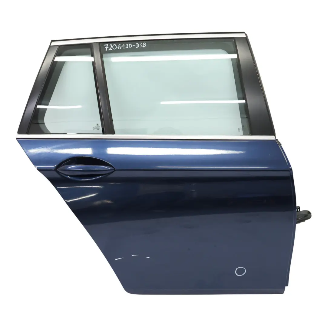 Puerta Trasera Derecha Tiefseeblau Deep Sea Blue Metallic - A76 para BMW F11 Touring con número de pieza 7206120 BMW F11 Touring Puerta Trasera Derecha Tiefseeblau Deep Sea Blue Metallic - A76 - SKU 7206120-DSB - Número de pieza 7206120