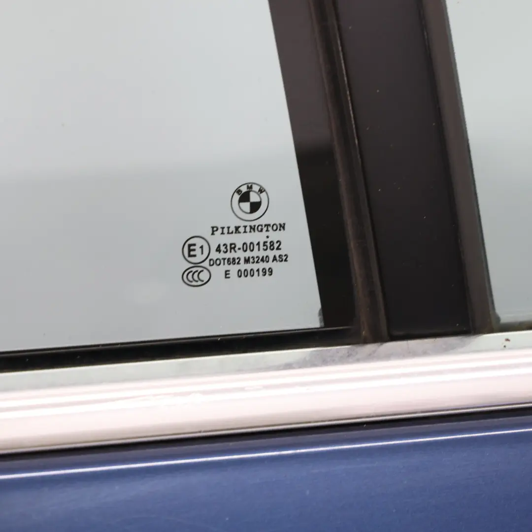 Tür hinten rechts Tiefseeblau Deep Sea Blue Metallic - A76 für BMW F11 Touring mit Teilenummer 7206120 BMW F11 Touring Tür hinten rechts Tiefseeblau Deep Sea Blue Metallic - A76 - SKU 7206120-DSB - Teilenummer 7206120