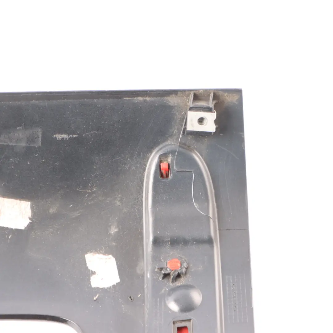 Ramka Osłona Lampy Światła Lewy Tył do MINI R55 o numerze 7240231 MINI R55 Ramka Osłona Lampy Światła Lewy Tył - SKU 7240231 - Numer Części 7240231