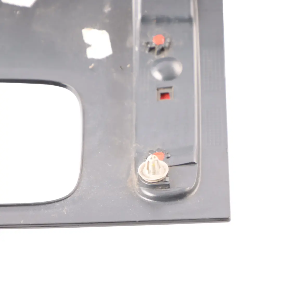Mini Clubman R55 LCI Couvercle Reflecteur Arriere Gauche Garniture Queue Noir - SKU 7240231 - Numéro de pièce 7240231