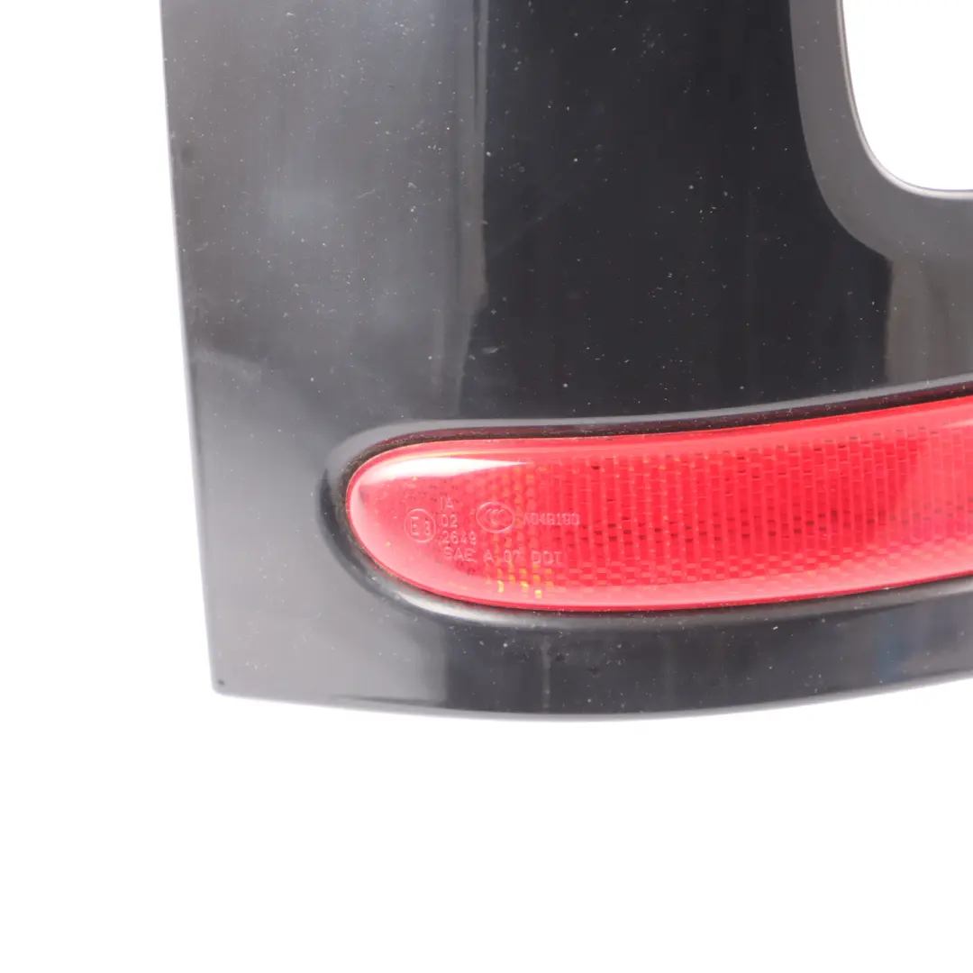 Blende Heckleuchte Reflektor Links Schwarz für Mini Clubman R55 LCI mit Teilenummer 7240231 Mini Clubman R55 LCI Blende Heckleuchte Reflektor Links Schwarz - SKU 7240231 - Teilenummer 7240231