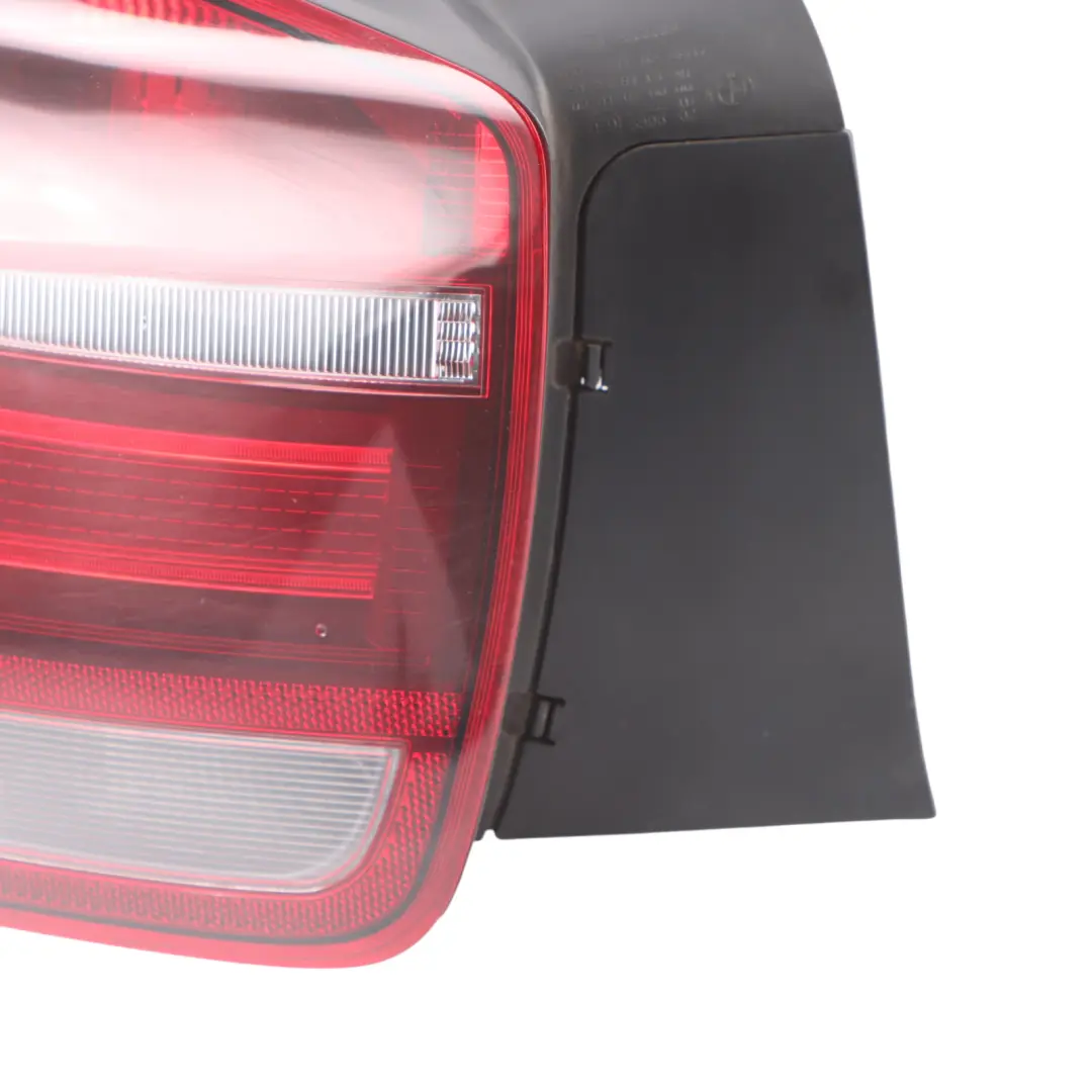 Luz Trasera Blanco Intermitente Izquierda para BMW F20 F21 con número de pieza 7241543 BMW F20 F21 Luz Trasera Blanco Intermitente Izquierda - SKU 7241543-1 - Número de pieza 7241543