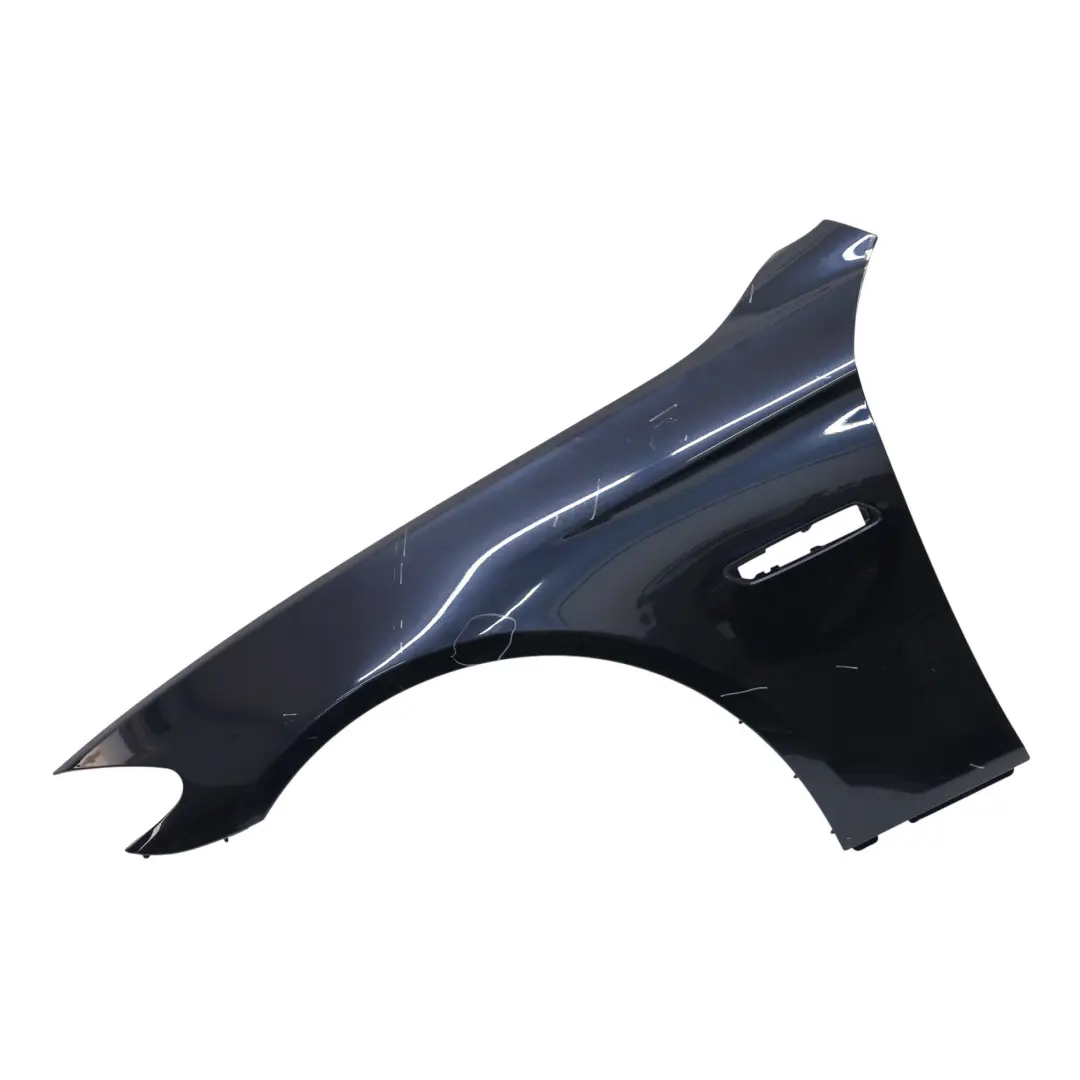 Błotnik Lewy Przedni Imperial Blue Niebieski Metalik - A89 do BMW F10 o numerze 7248659 BMW F10 Błotnik Lewy Przedni Imperial Blue Niebieski Metalik - A89 - SKU 7248659-IBB3 - Numer Części 7248659