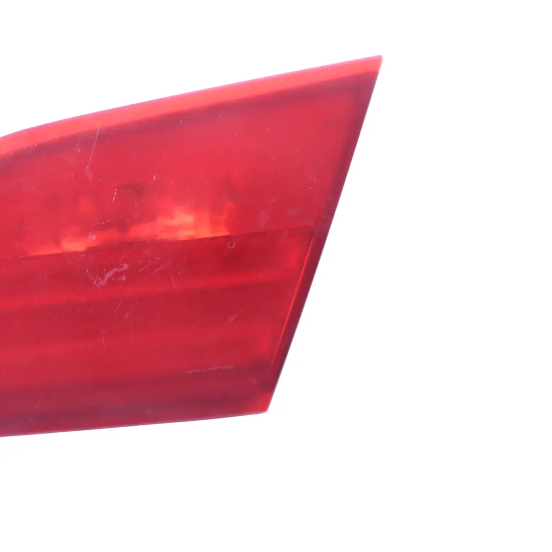 Lampa W Klape Bagażnika Tylna Prawy Tył do BMW E93 LCI o numerze 7252784 BMW E93 LCI Lampa W Klape Bagażnika Tylna Prawy Tył - SKU 7252784-1 - Numer Części 7252784