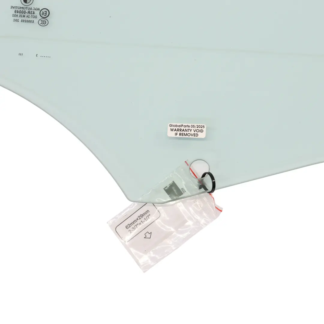 Vetro Porta Anteriore Verde AS2 Sinistro per BMW F30 F31 con numero di parte 7259825 BMW F30 F31 Vetro Porta Anteriore Verde AS2 Sinistro - SKU 7259825-1 - Numero di parte 7259825