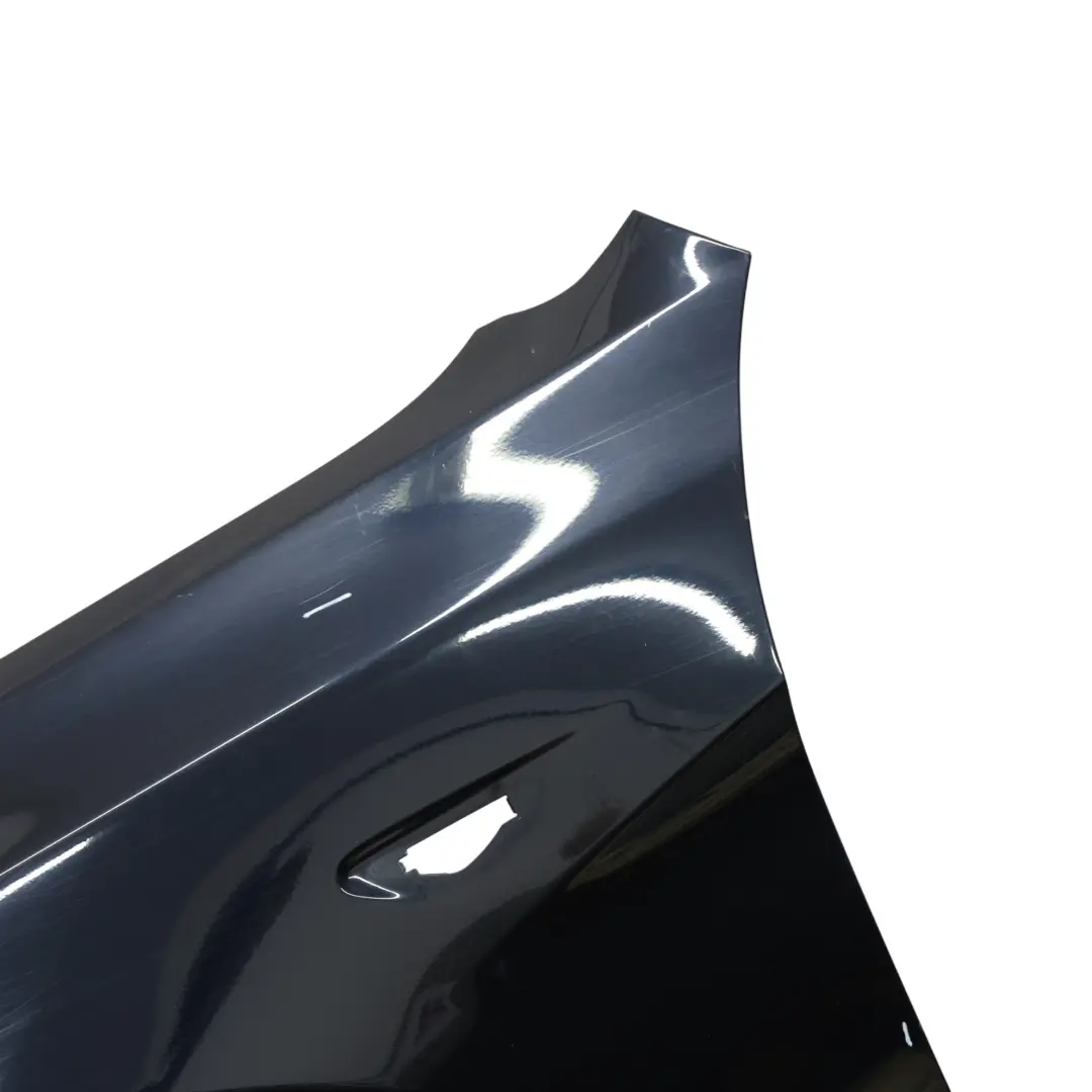 Panel Lateral Ala Guardabarros Delantero Izquierdo Carbonschwarz 416 para BMW X3 F25 con número de pieza 7267323 BMW X3 F25 Panel Lateral Ala Guardabarros Delantero Izquierdo Carbonschwarz 416 - SKU 7267323-CAR - Número de pieza 7267323