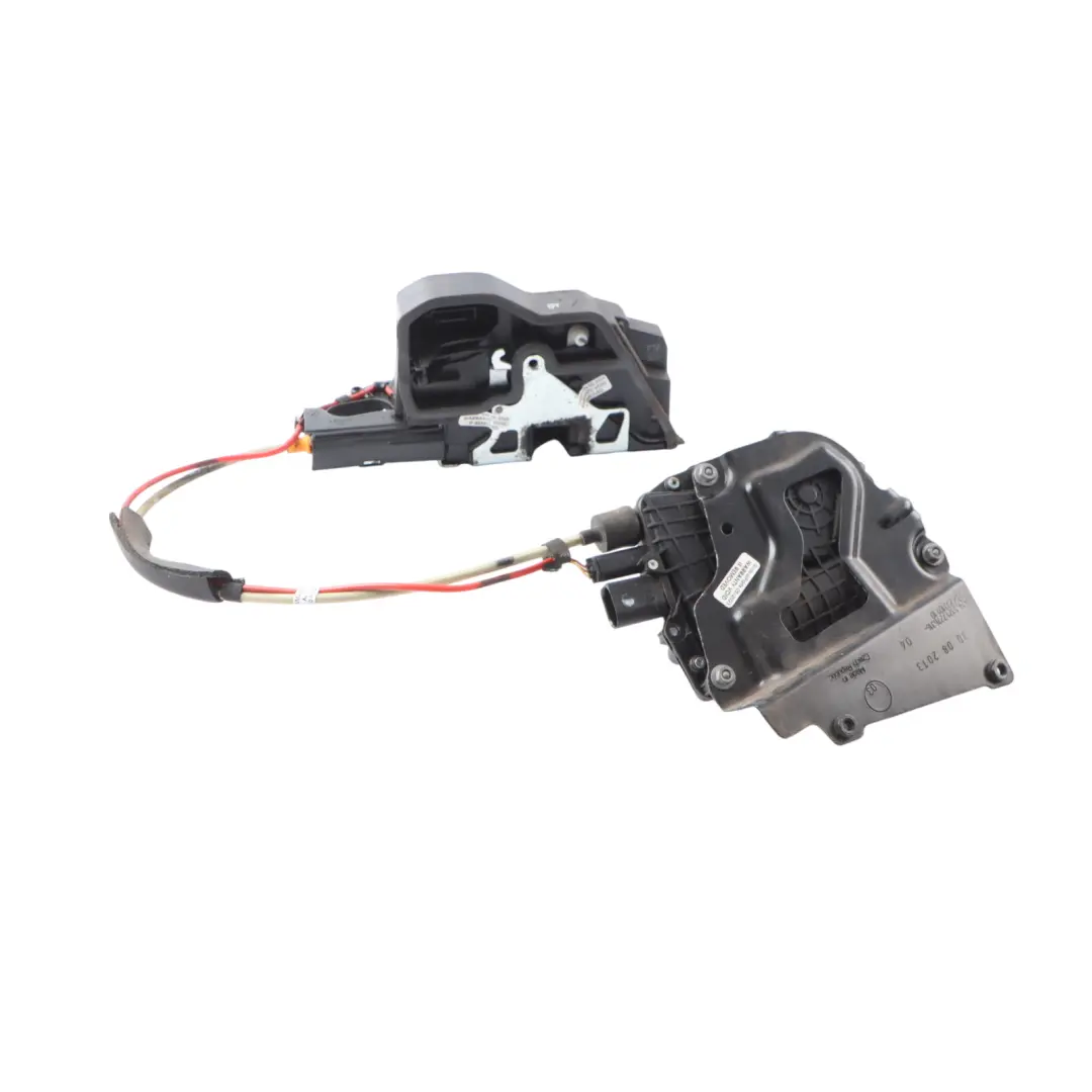 Door Lock Latch Front Right O/S Soft Close Door Lock Catch to BMW F06 with Part number 7276320 BMW F06 Door Lock Latch Front Right O/S Soft Close Door Lock Catch - SKU RHD-7276320 - Part number 7276320
