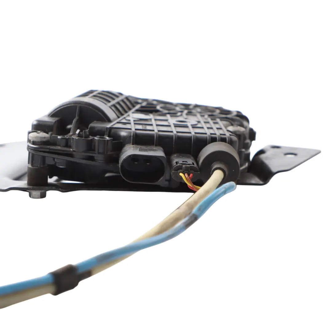 Latch System Rear Right O/S Door Lock Catch to BMW F06 with Part number 7276322 BMW F06 Latch System Rear Right O/S Door Lock Catch - SKU 7276322 - Part number 7276322