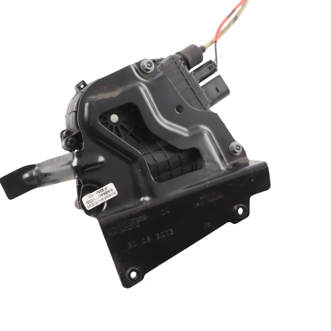 Door Lock Latch System Front Left N/S Soft Close Door Lock Catch to BMW F06 with Part number 7276543 BMW F06 Door Lock Latch System Front Left N/S Soft Close Door Lock Catch - SKU RHD-7276543 - Part number 7276543