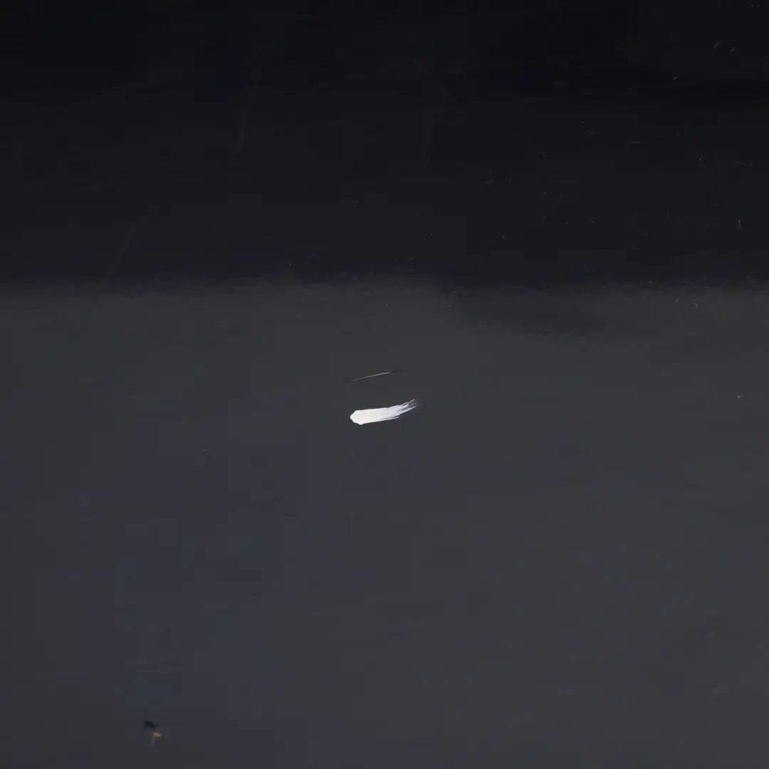 Puerta Trasera Derecha Exterior Azul Midnight Blue Metallic - B38 para BMW F20 con número de pieza 7284516 BMW F20 Puerta Trasera Derecha Exterior Azul Midnight Blue Metallic - B38 - SKU 7284516-MBM - Número de pieza 7284516