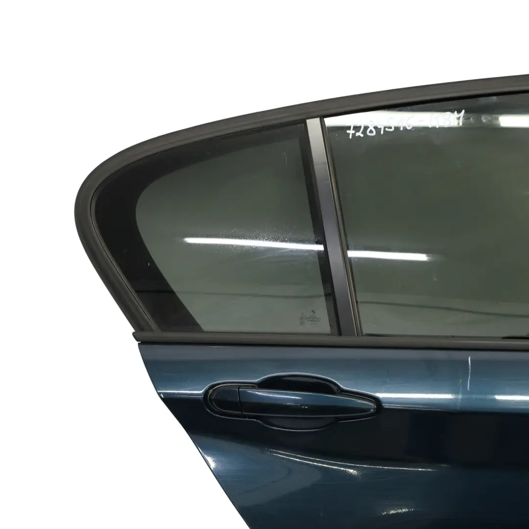 Arrière Droite Midnight Blue Metallic - B38 pour BMW F20 Porte à propos du numéro de pièce 7284516 BMW F20 Porte Arrière Droite Midnight Blue Metallic - B38 - SKU 7284516-MBM - Numéro de pièce 7284516