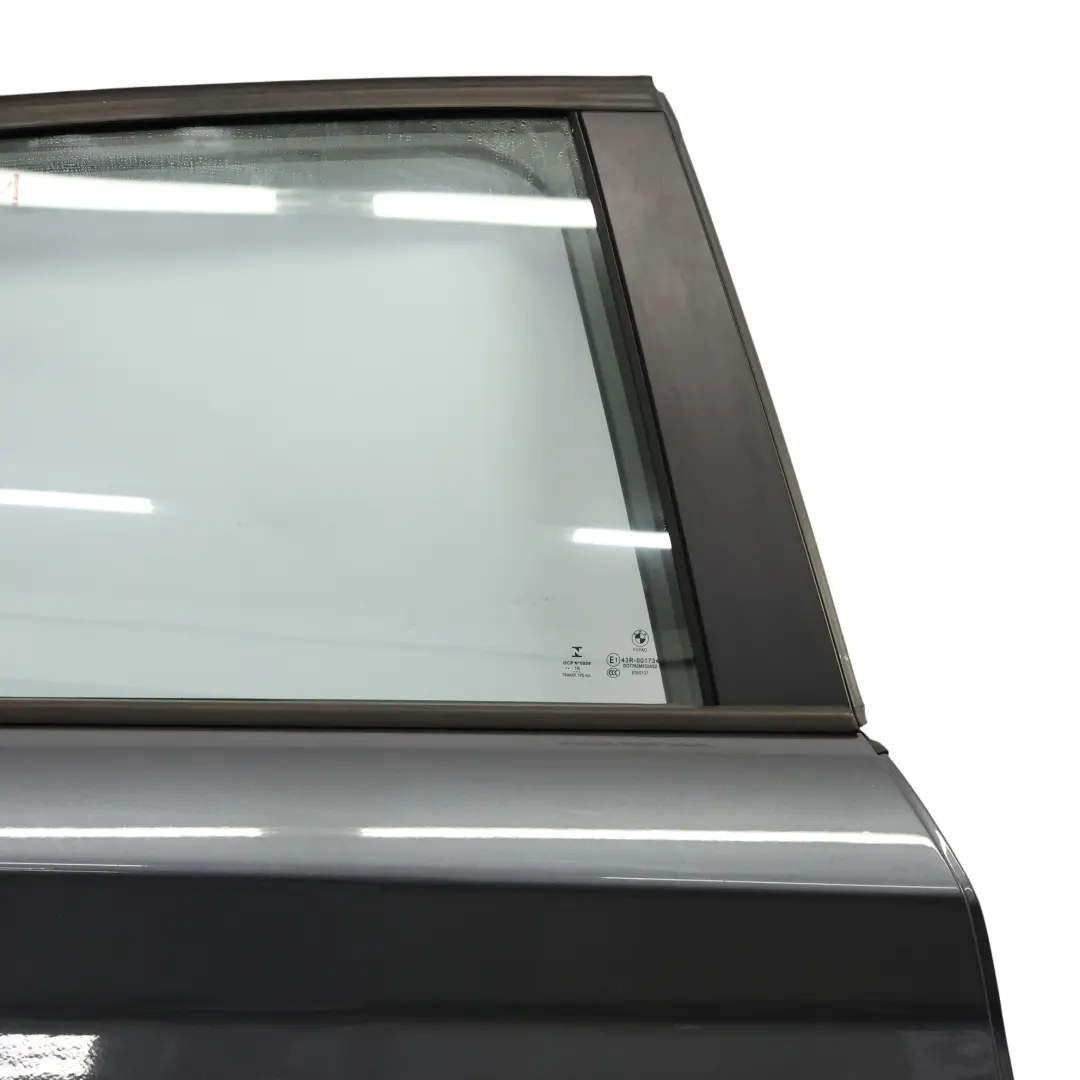 Tür Hinten Rechts Mineralgrau Mineral Grau - B39 für BMW F20 mit Teilenummer 7284516 BMW F20 Tür Hinten Rechts Mineralgrau Mineral Grau - B39 - SKU 7284516-MG1 - Teilenummer 7284516