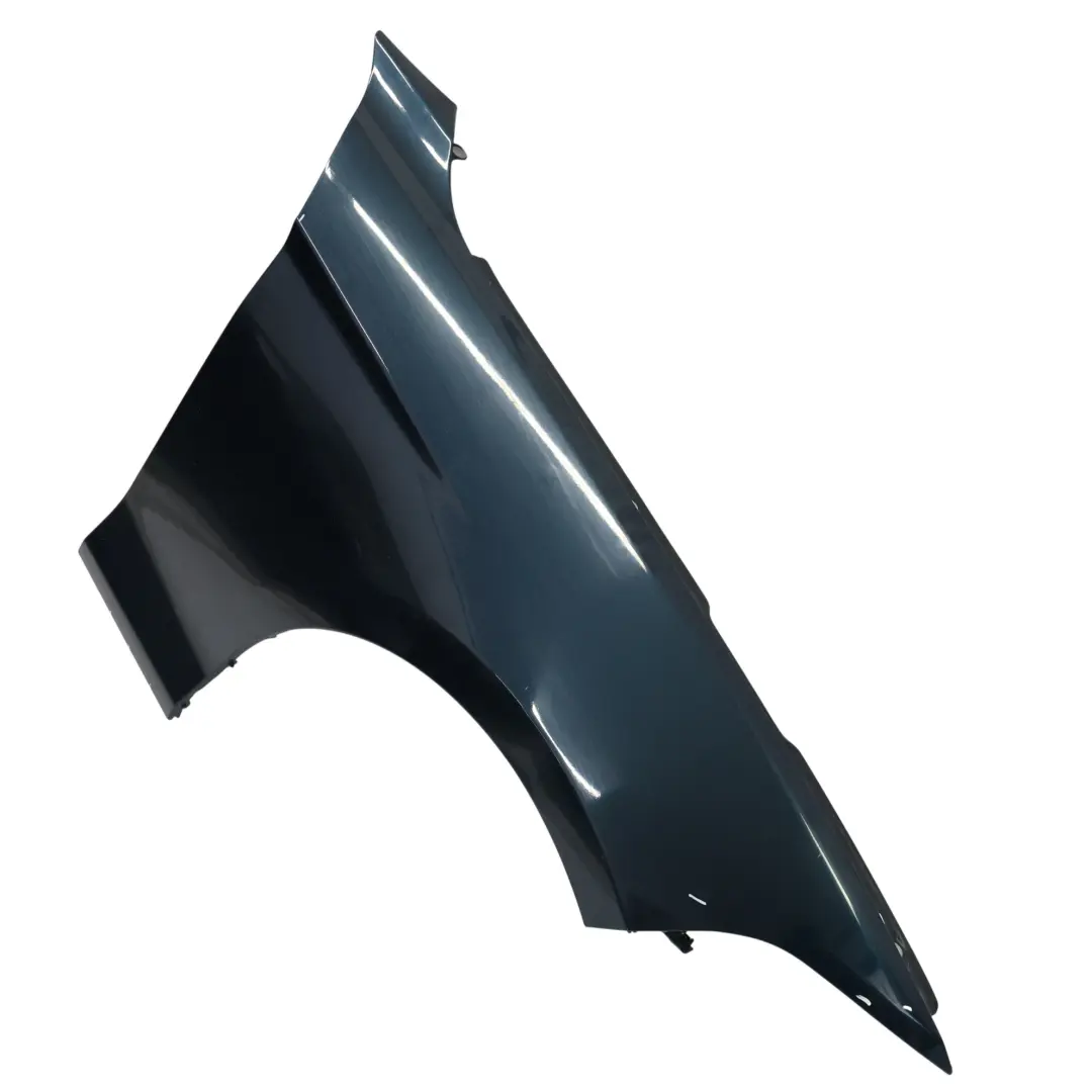 Panneau latéral aile avant droite Midnight Blue Metallic - B38 pour BMW F20 F22 à propos du numéro de pièce 7284646 BMW F20 F22 Panneau latéral aile avant droite Midnight Blue Metallic - B38 - SKU 7284646-MBM1 - Numéro de pièce 7284646
