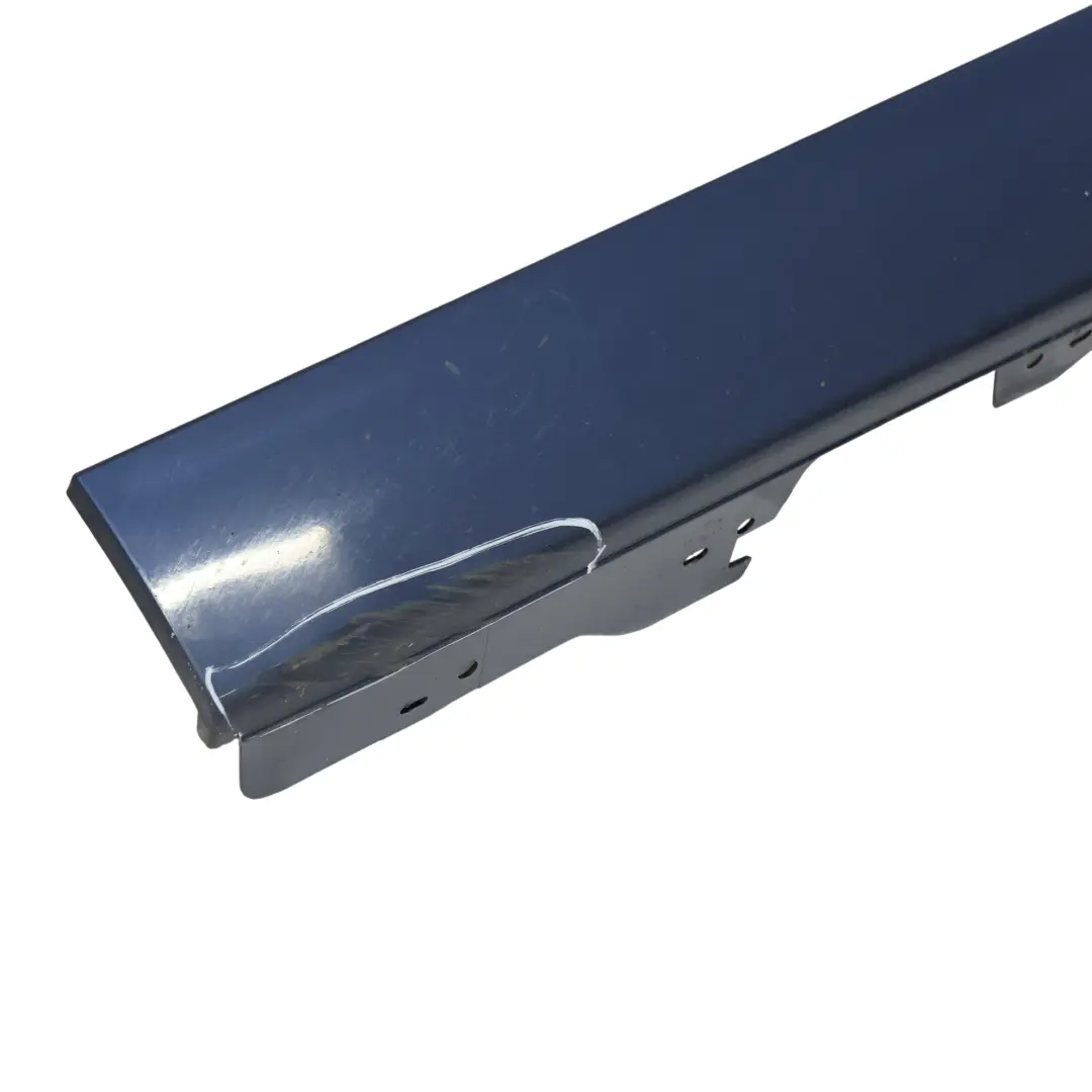 Sottoporta Rivestimento Lato Sinistro Tiefseeblau Metallic - A76 per BMW F20 con numero di parte 7293553 BMW F20 Sottoporta Rivestimento Lato Sinistro Tiefseeblau Metallic - A76 - SKU 7293553-DSB2 - Numero di parte 7293553