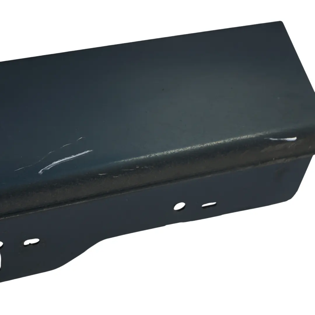 Faldon Lateral Derecho Midnight Blue Metallic Azul - B38 para BMW F20 con número de pieza 7293554 BMW F20 Faldon Lateral Derecho Midnight Blue Metallic Azul - B38 - SKU 7293554-MBM - Número de pieza 7293554