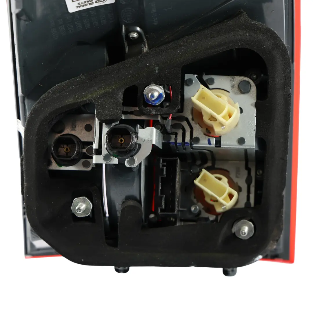 Feu Arrière Latéral Gauche pour BMW X6 E71 à propos du numéro de pièce 7295001 BMW X6 E71 Feu Arrière Latéral Gauche - SKU 7295001-1 - Numéro de pièce 7295001