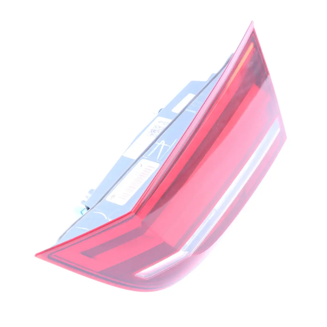 Lampada posteriore BMW X5 F15 F85 Luce destra Portellone bagagliaio per con numero di parte 7301272 Lampada posteriore BMW X5 F15 F85 Luce destra Portellone bagagliaio - SKU 7301272-1 - Numero di parte 7301272