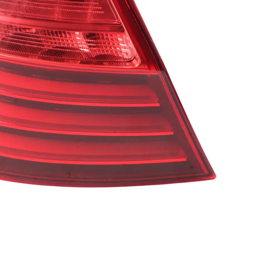BMW F10 Rücklicht Seitenteil Links Heckleuchte - SKU 7306161-2 - Teilenummer 7306161