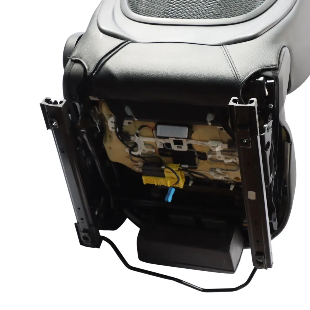 BMW F44 F45 F46 Asiento Delantero Cuero Dakota Perforado Negro Izquierdo - SKU 7374855-1 - Número de pieza 7374855