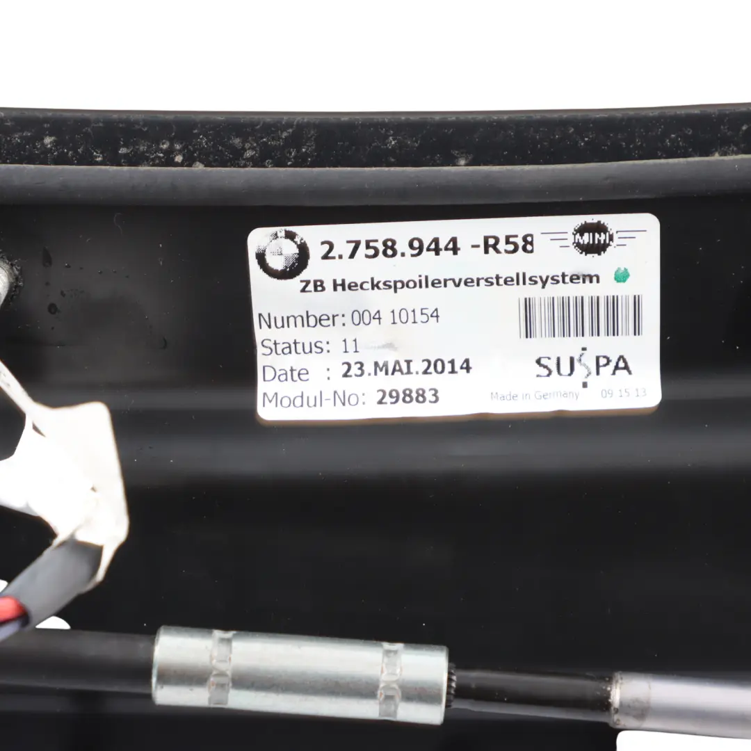 Spoiler Pokrywy Bagażnika Aktywny Srebrny do Mini Coupe R58 o numerze 7400288 Mini Coupe R58 Spoiler Pokrywy Bagażnika Aktywny Srebrny - SKU 7400288-WS - Numer Części 7400288