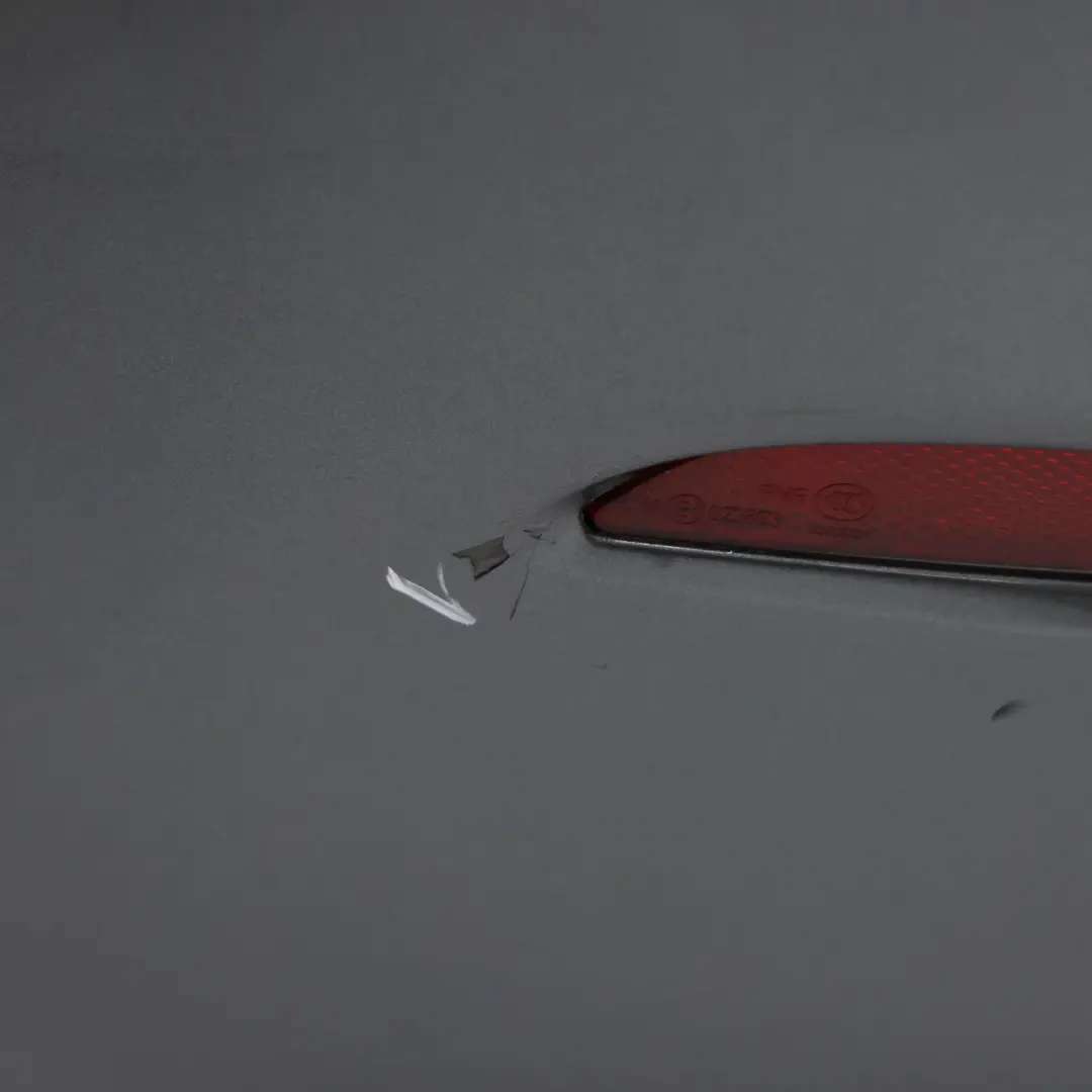 Zderzak Tylny Mineralgrau Szary Metallic - B39 do BMW F20 F21 LCI o numerze 7429752 BMW F20 F21 LCI Zderzak Tylny Mineralgrau Szary Metallic - B39 - SKU 7429752-MG - Numer Części 7429752