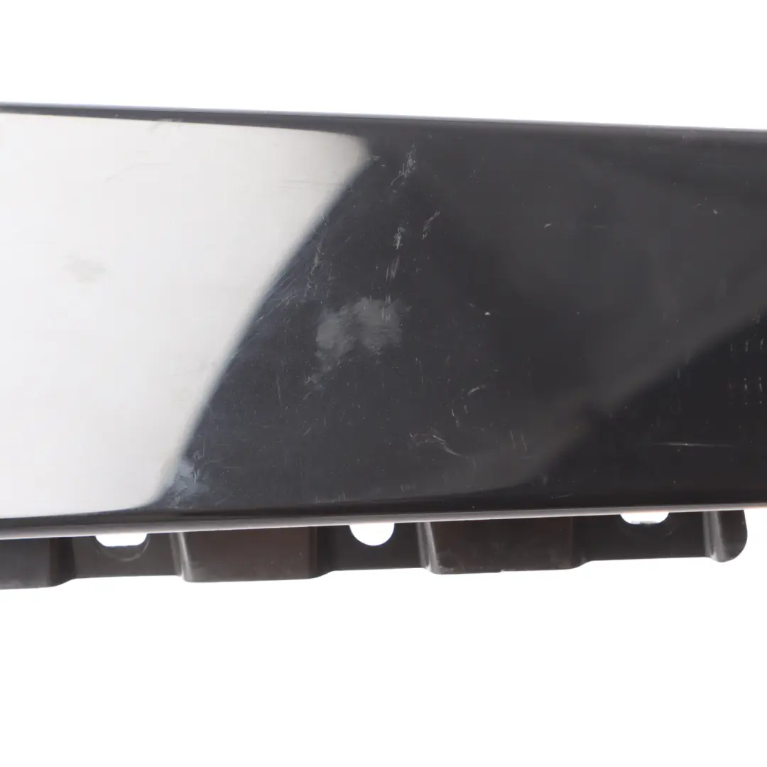 BMW F40 Puerta Trasera Cubierta Pilar B Cubierta Moldura Panel Izquierdo - SKU 7452379 - Número de pieza 7452379