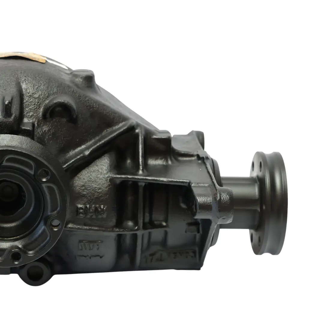 4.6is Rear Differential Diff 3,91 Ratio WARRANTY to BMW X5 E53 3.0d with Part number 7524892 BMW X5 E53 3.0d 4.6is Rear Differential Diff 3,91 Ratio WARRANTY - SKU 7512663 - Part number 7524892