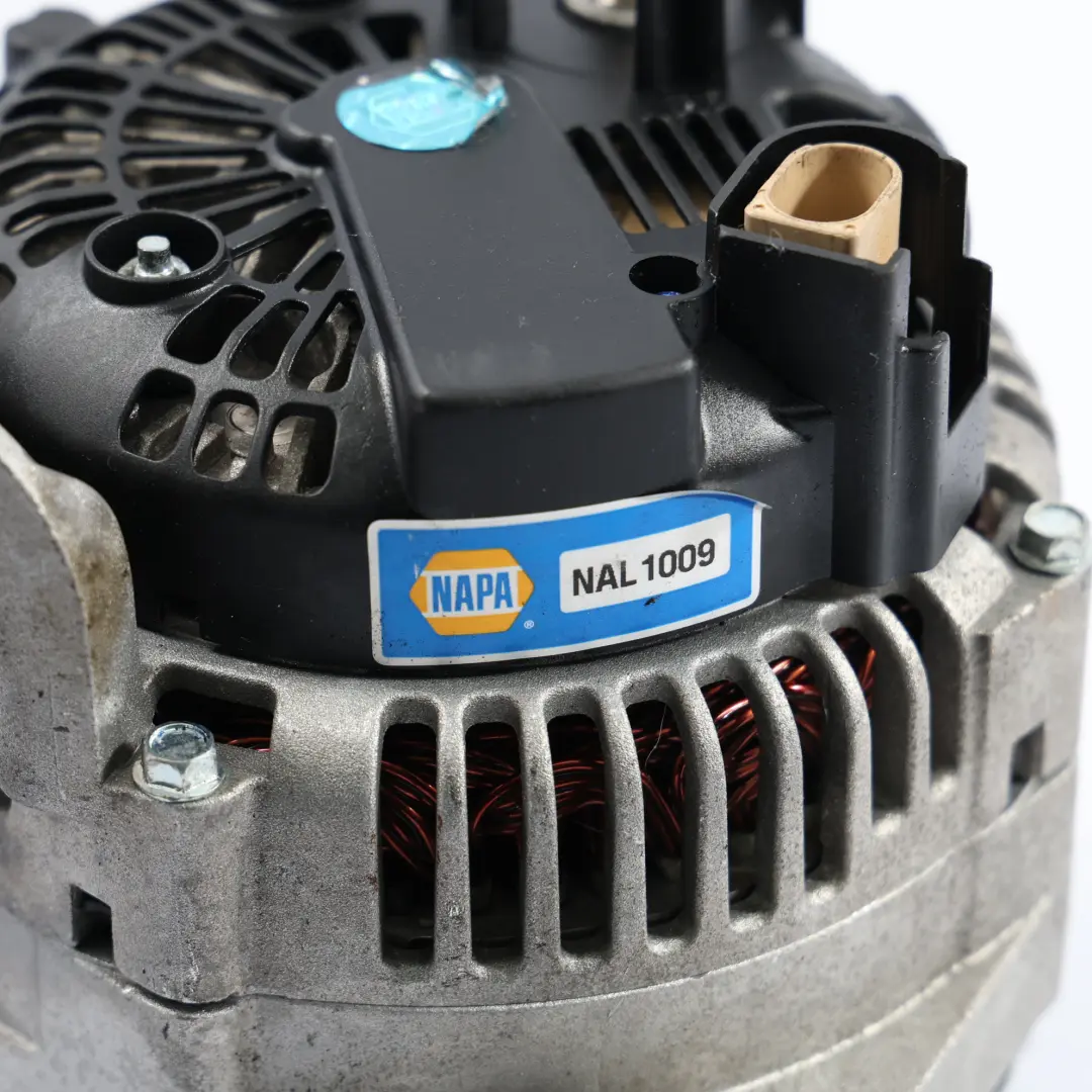 Alternator Generator 150A to BMW X3 E83 E46 E60 E61 E65 with Part number 7521137 BMW X3 E83 E46 E60 E61 E65 Alternator Generator 150A - SKU 7521137-2 - Part number 7521137